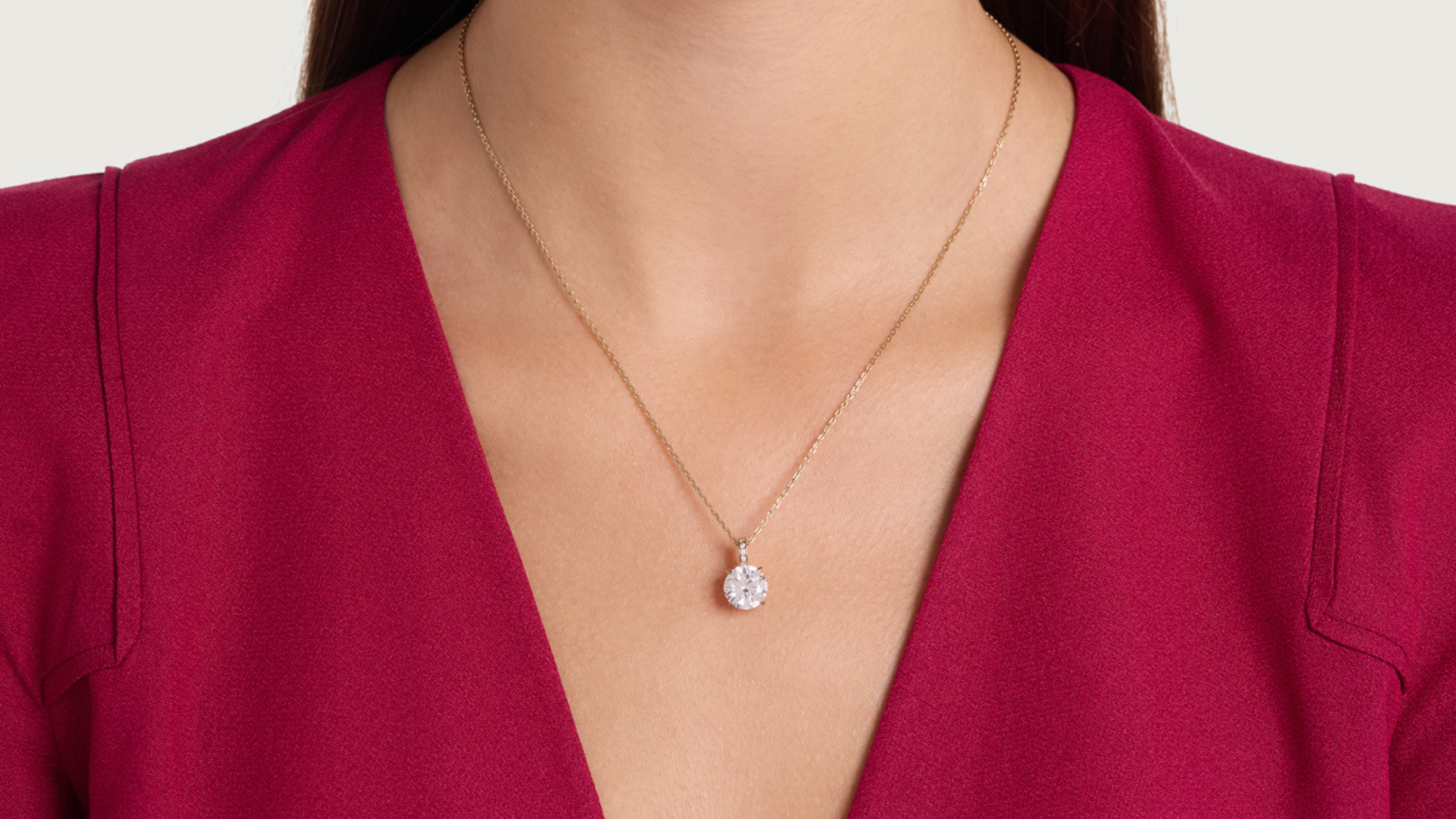 Solitaire Pendant Buying Guide: Best Pendant Designs for 2025