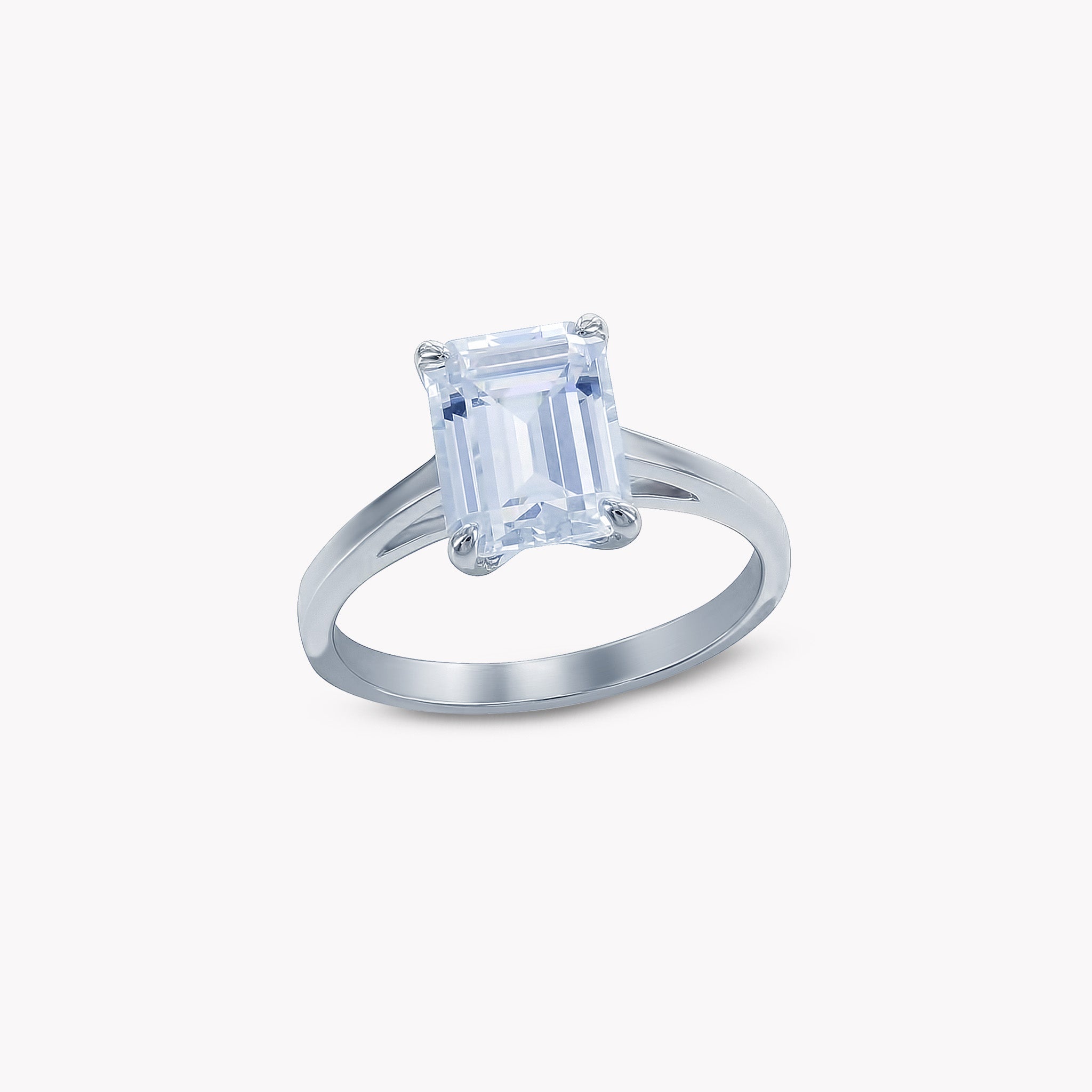 خاتم سوليتير رباعي الرؤوس مزين بالألماس