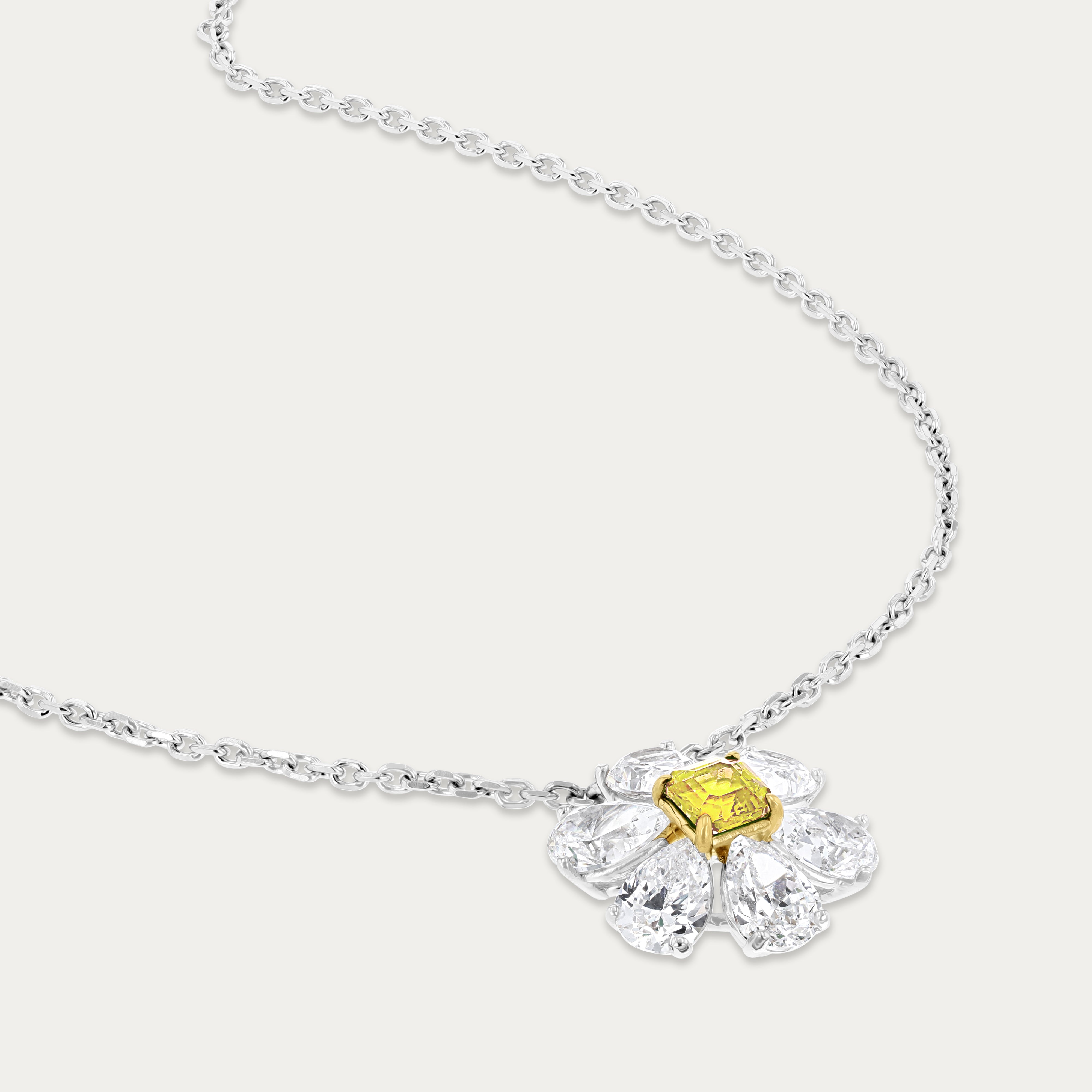 Giverny Bloom Pendant