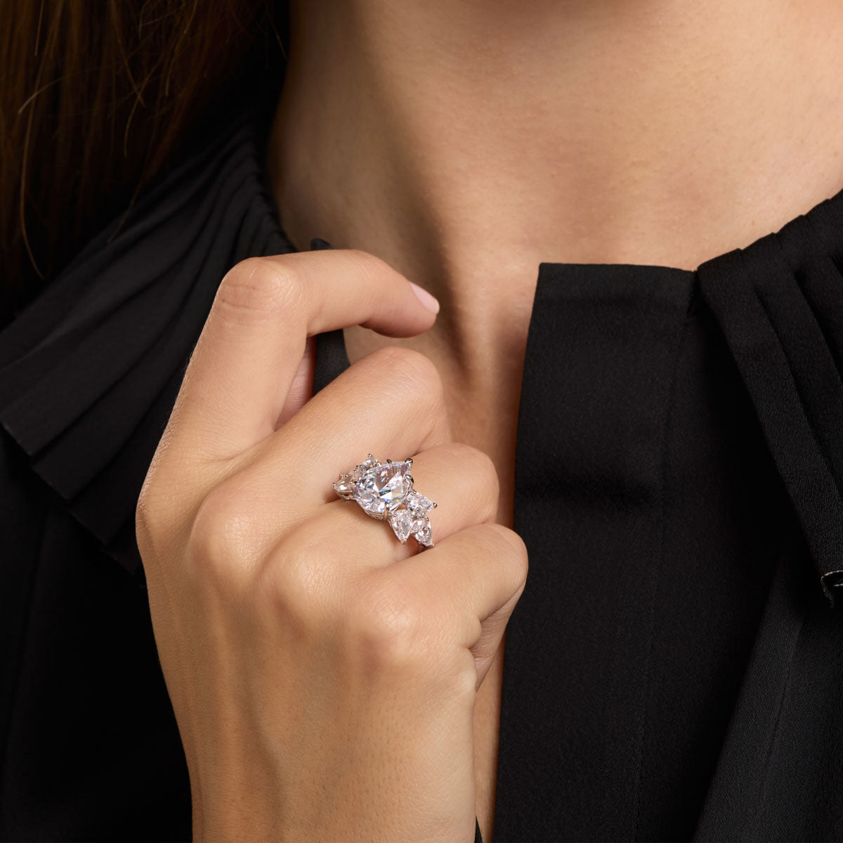 Pear-Cut Cluster Ring