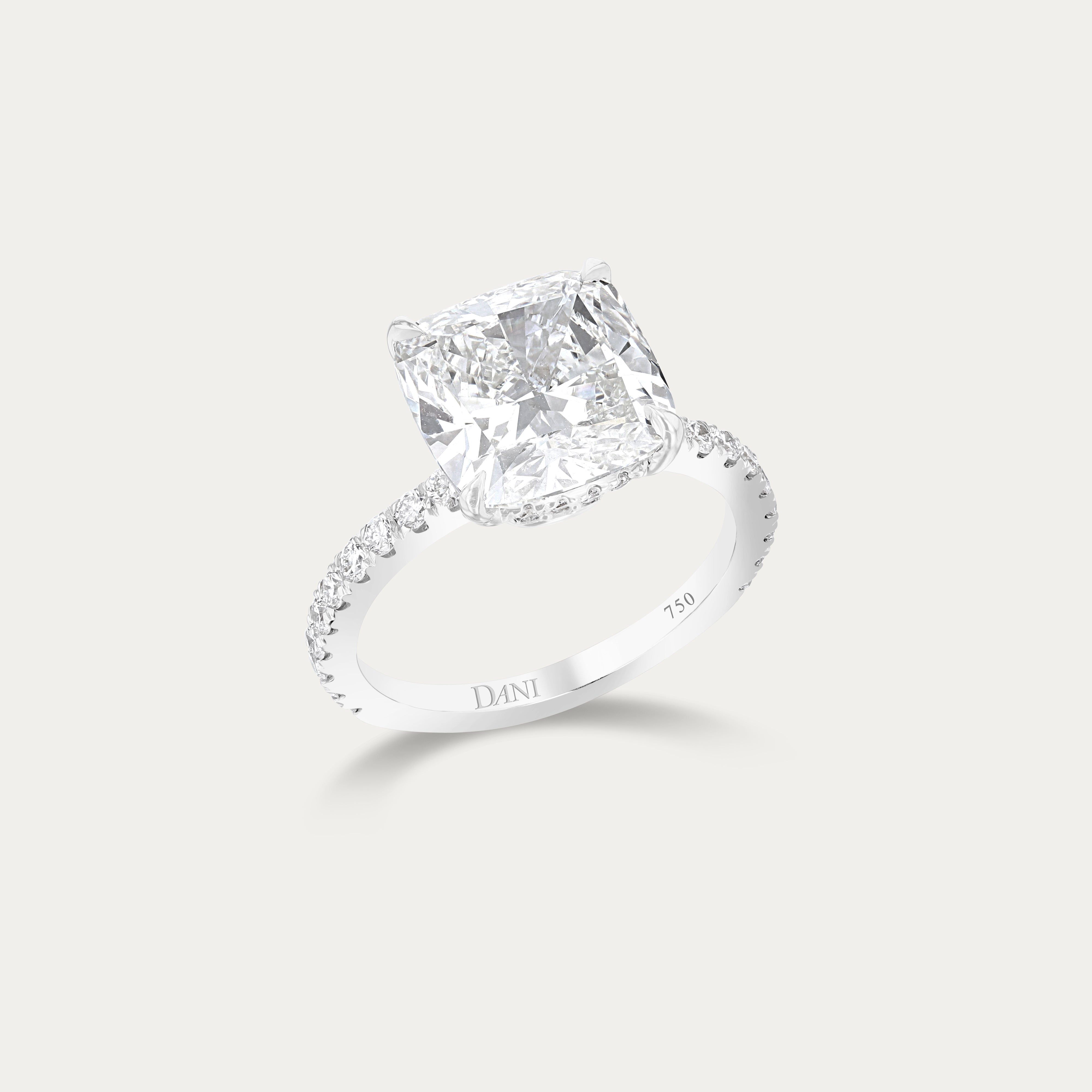 Cushion Radiance Pavé Lab Grown Diamond Ring