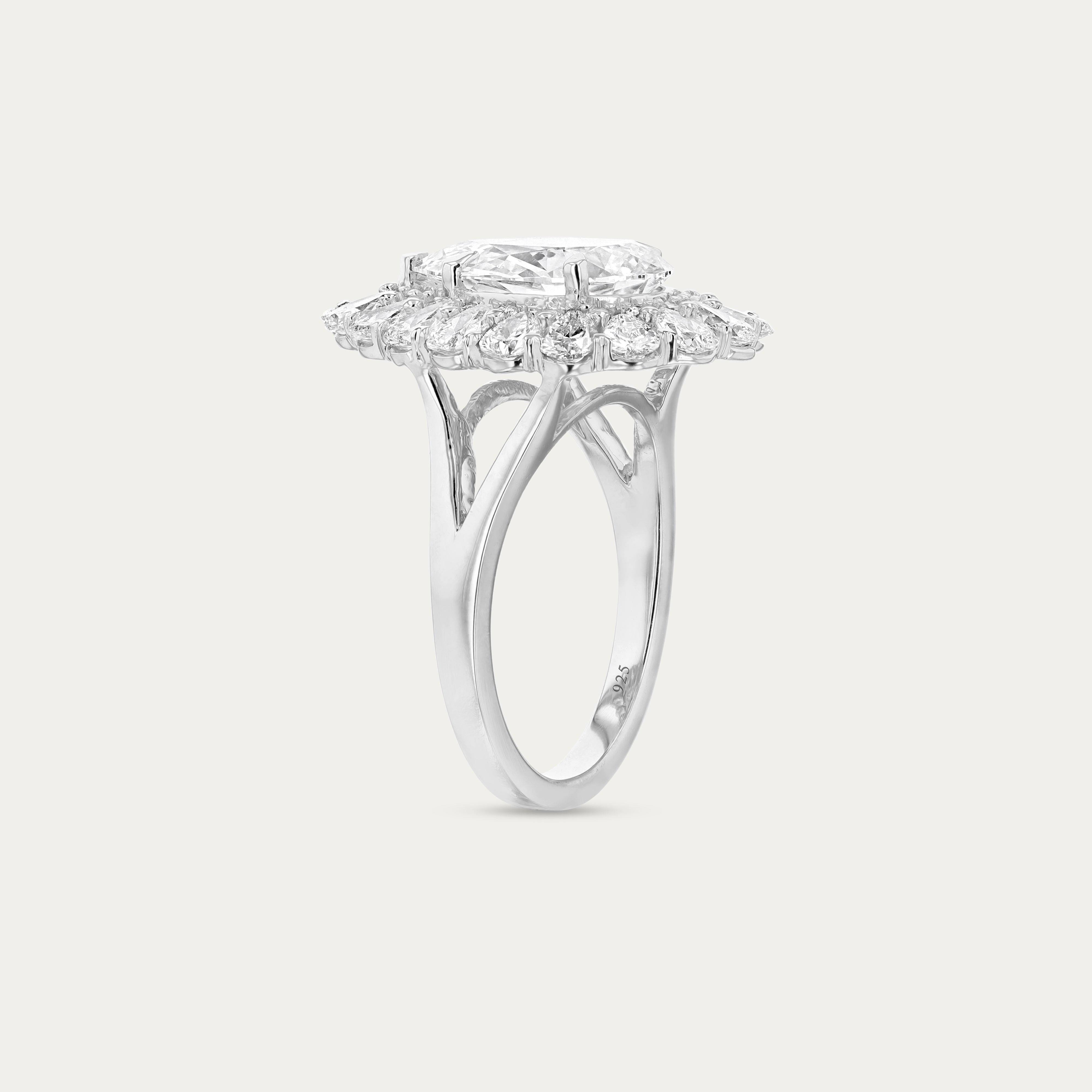 Imperial Fleur Lab Grown Diamond Ring