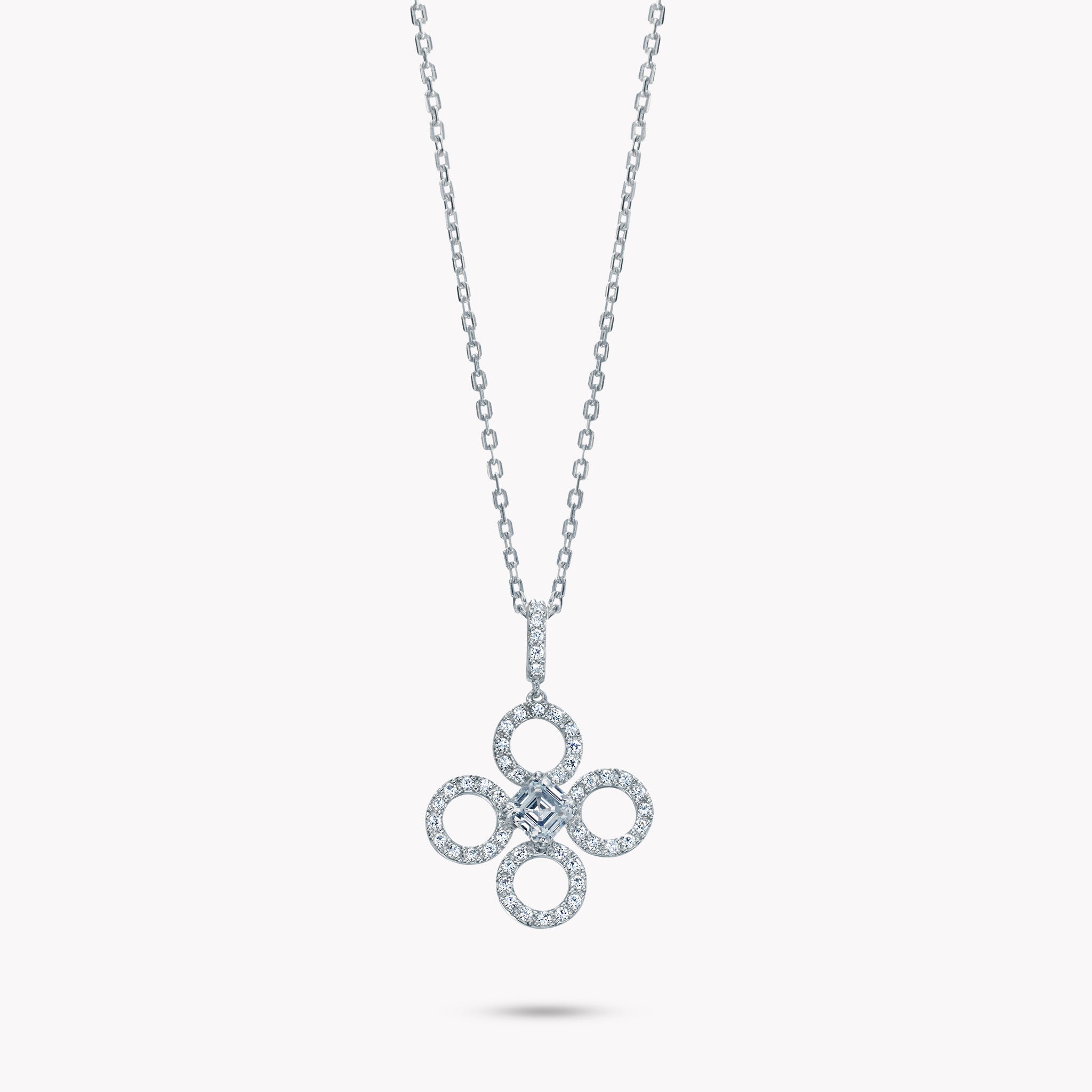 DANI 'Clover' Pendant