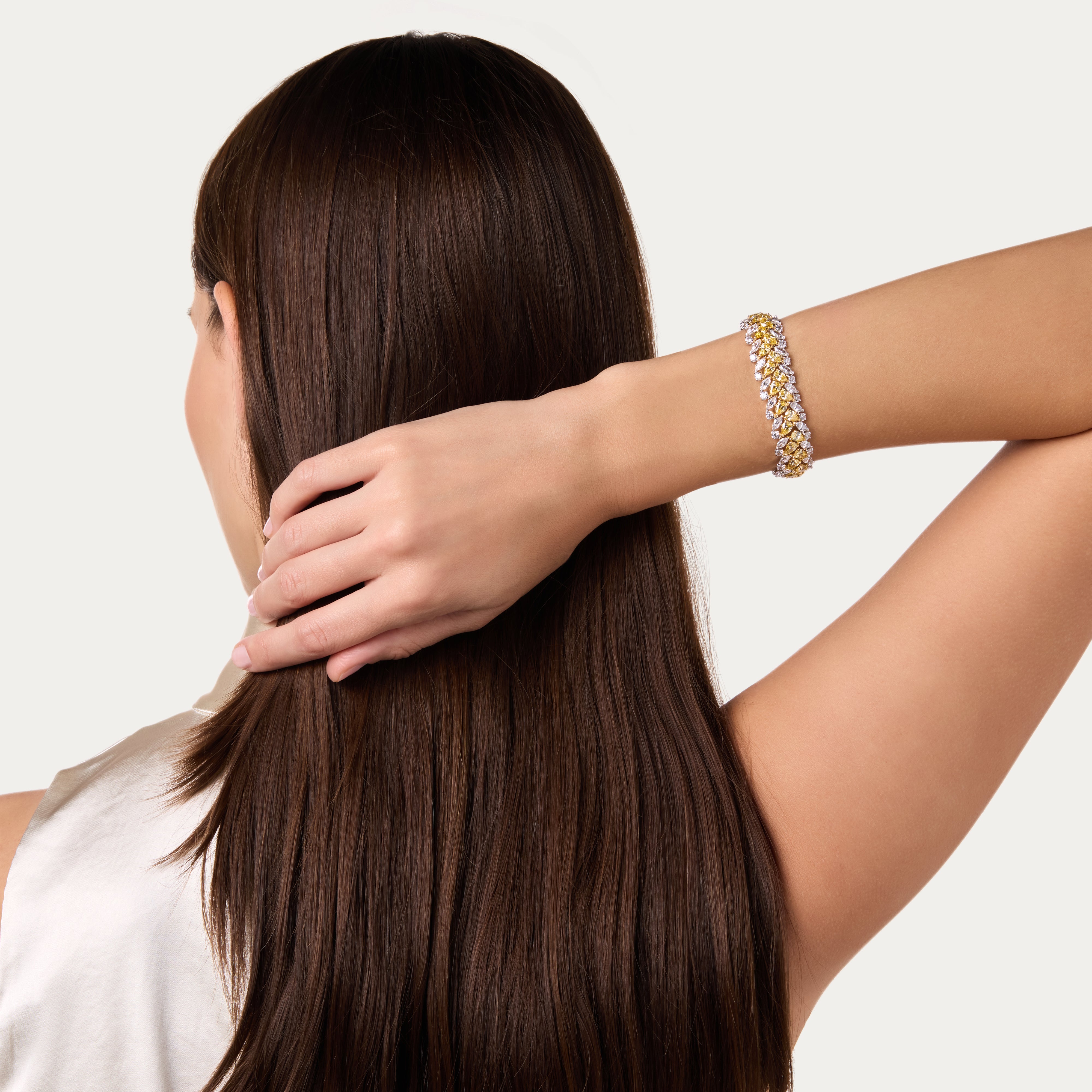 Crest Cluster Bracelet