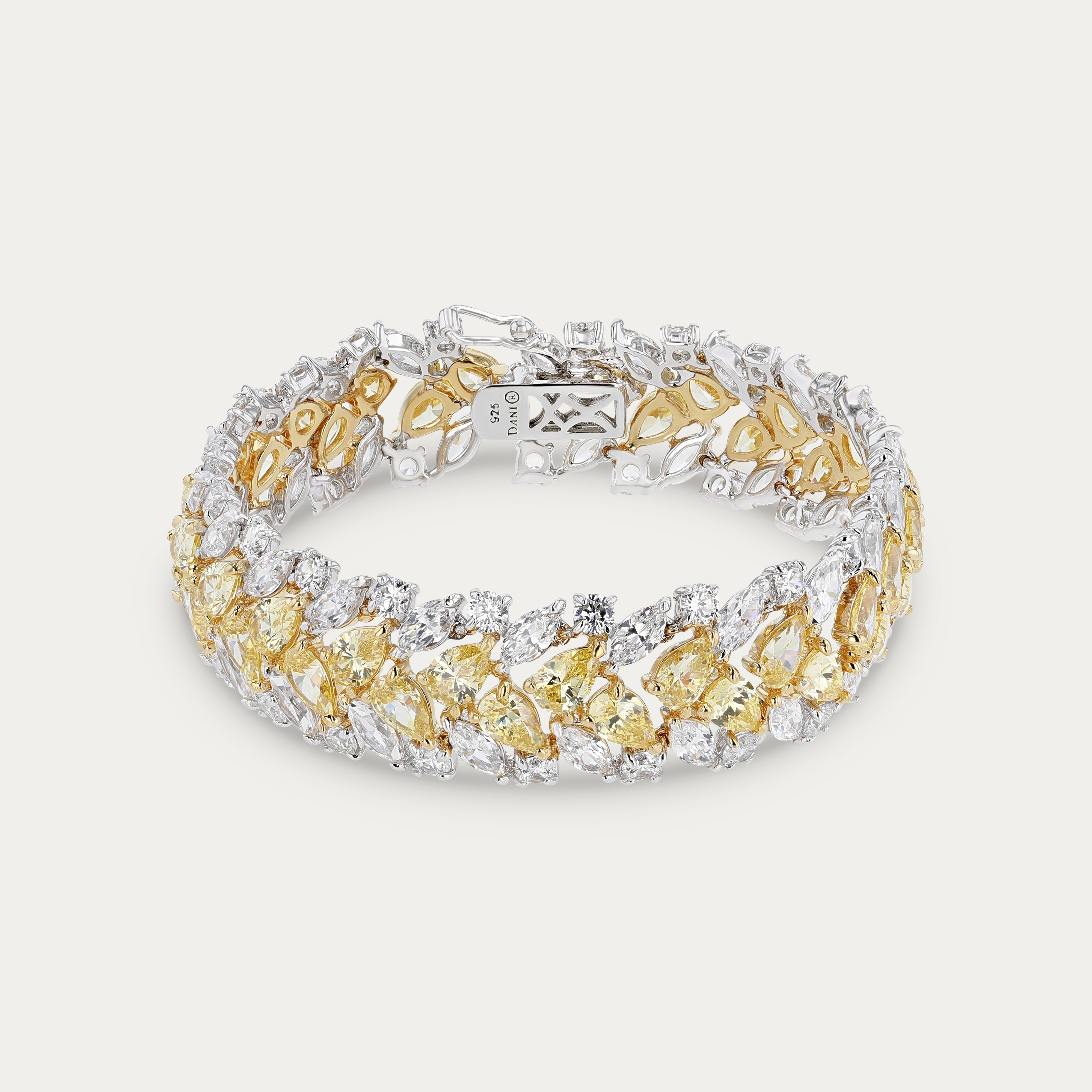 Crest Cluster Bracelet