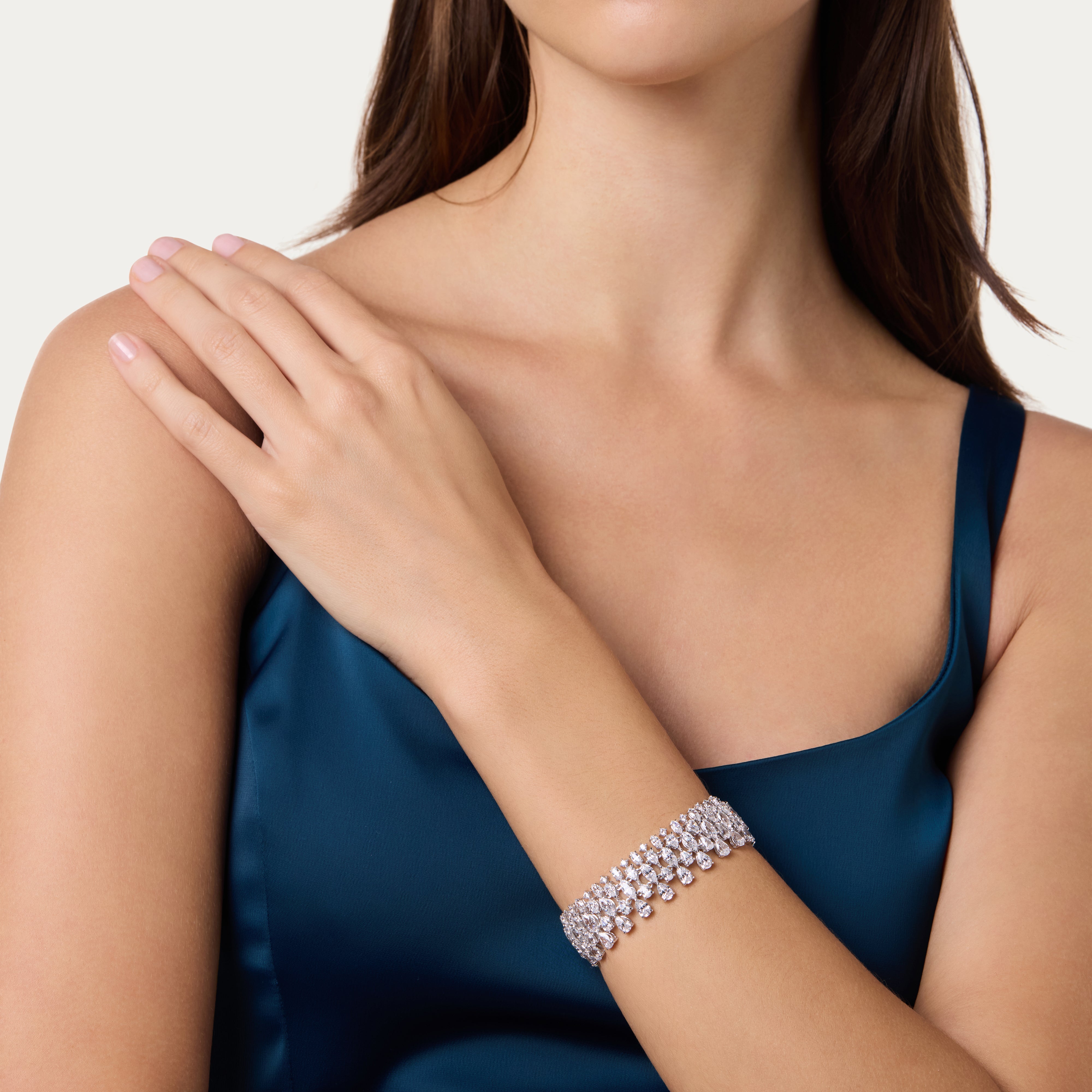 Mesh Cluster Bracelet