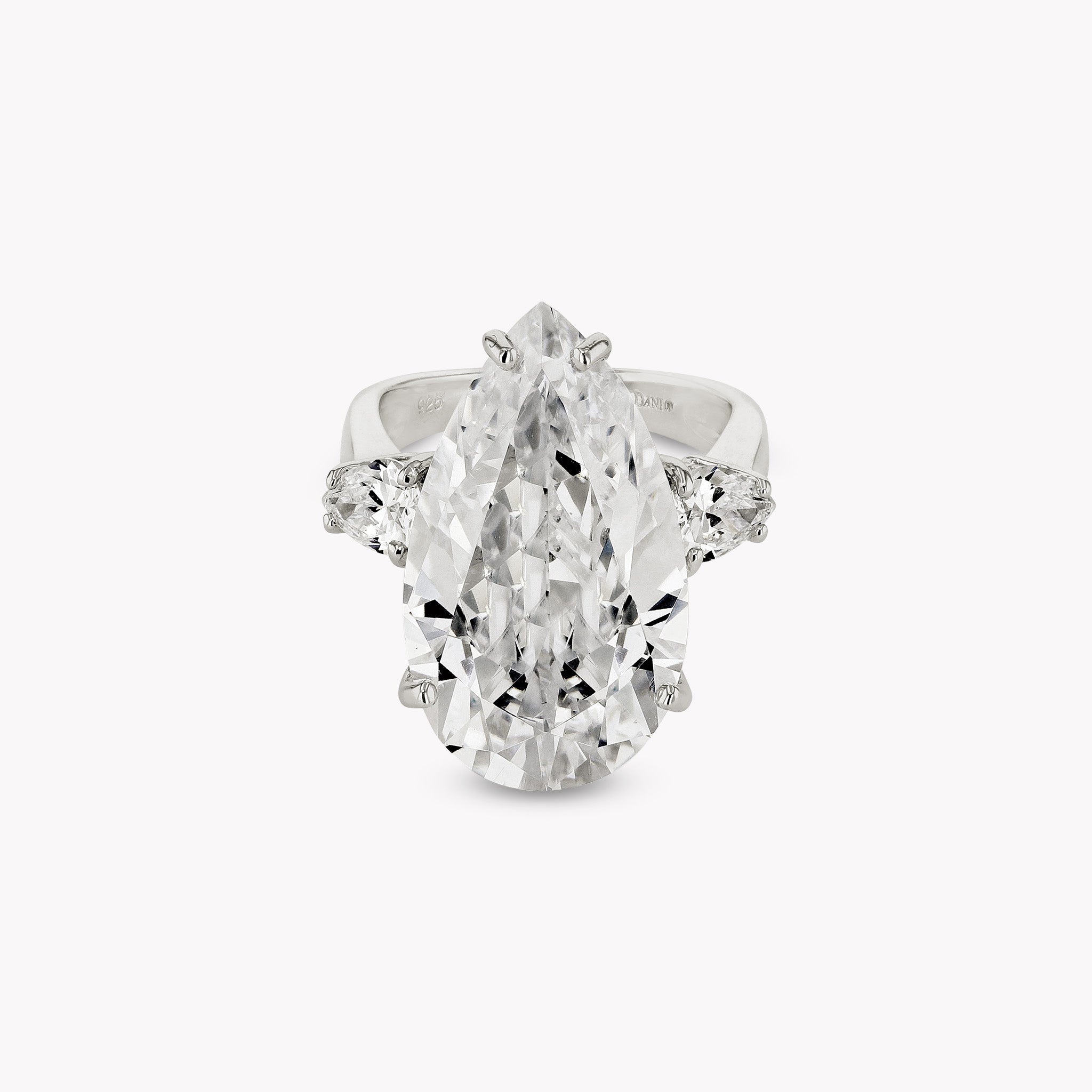 3 Stone Ring