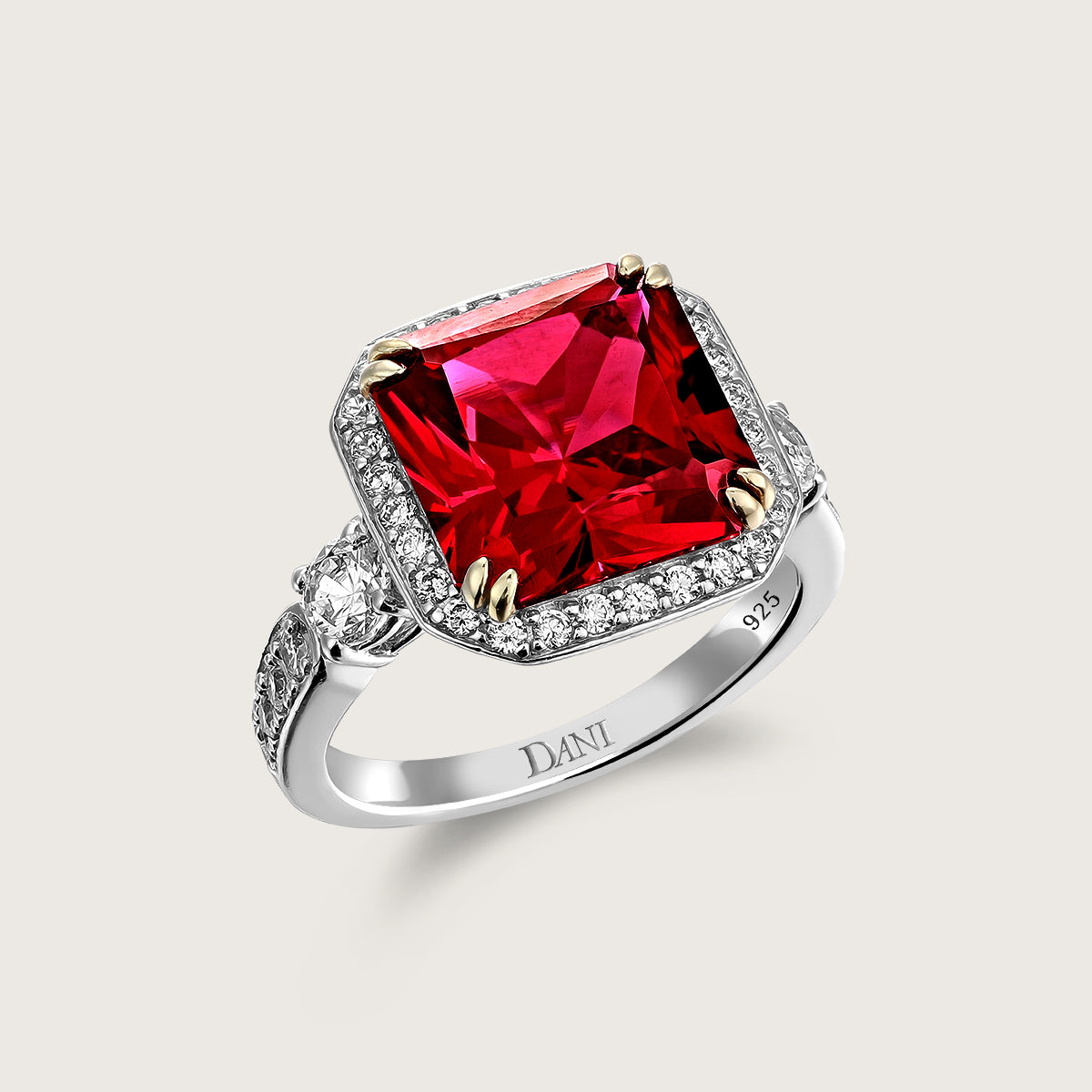 Golden Splendor Ring