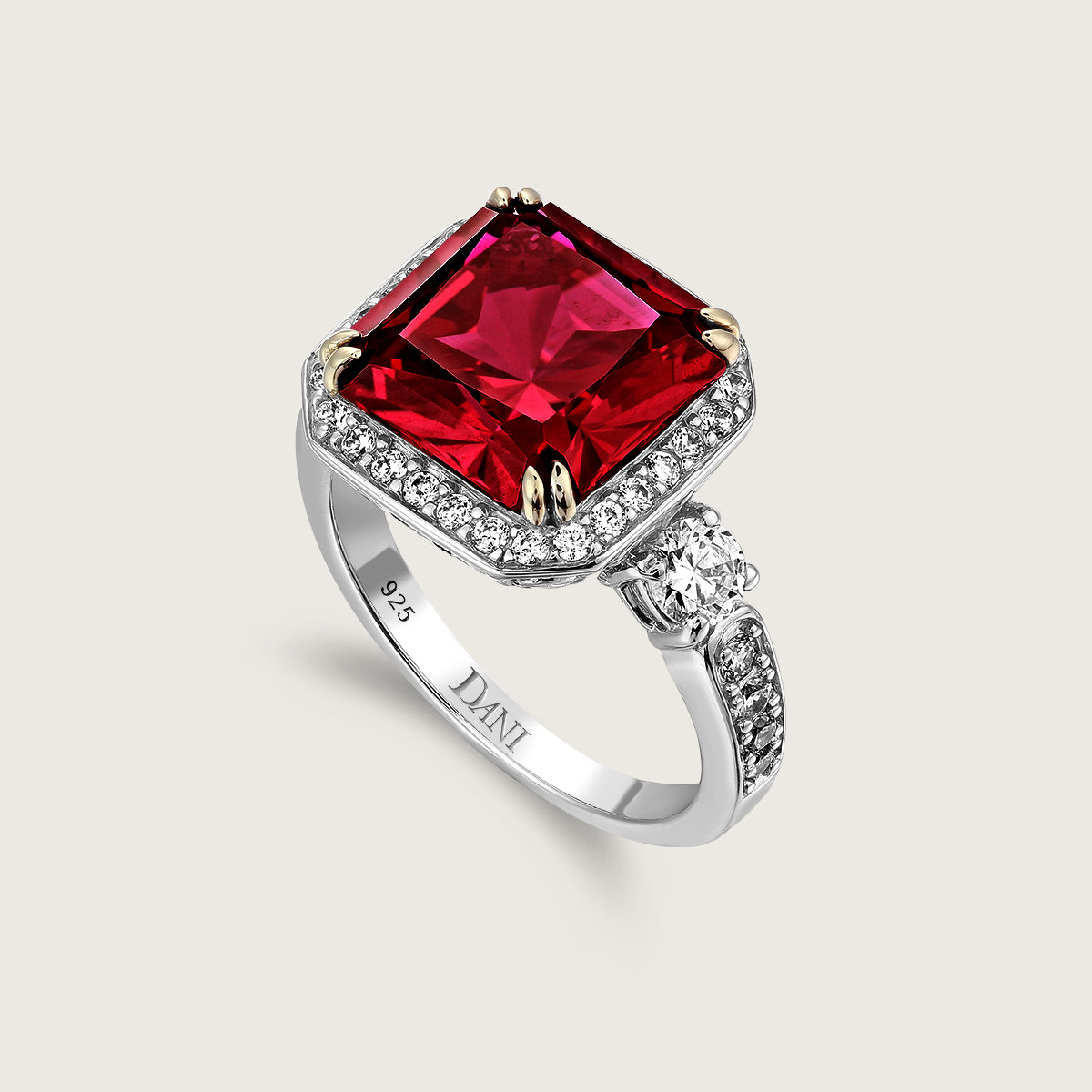 Golden Splendor Ring