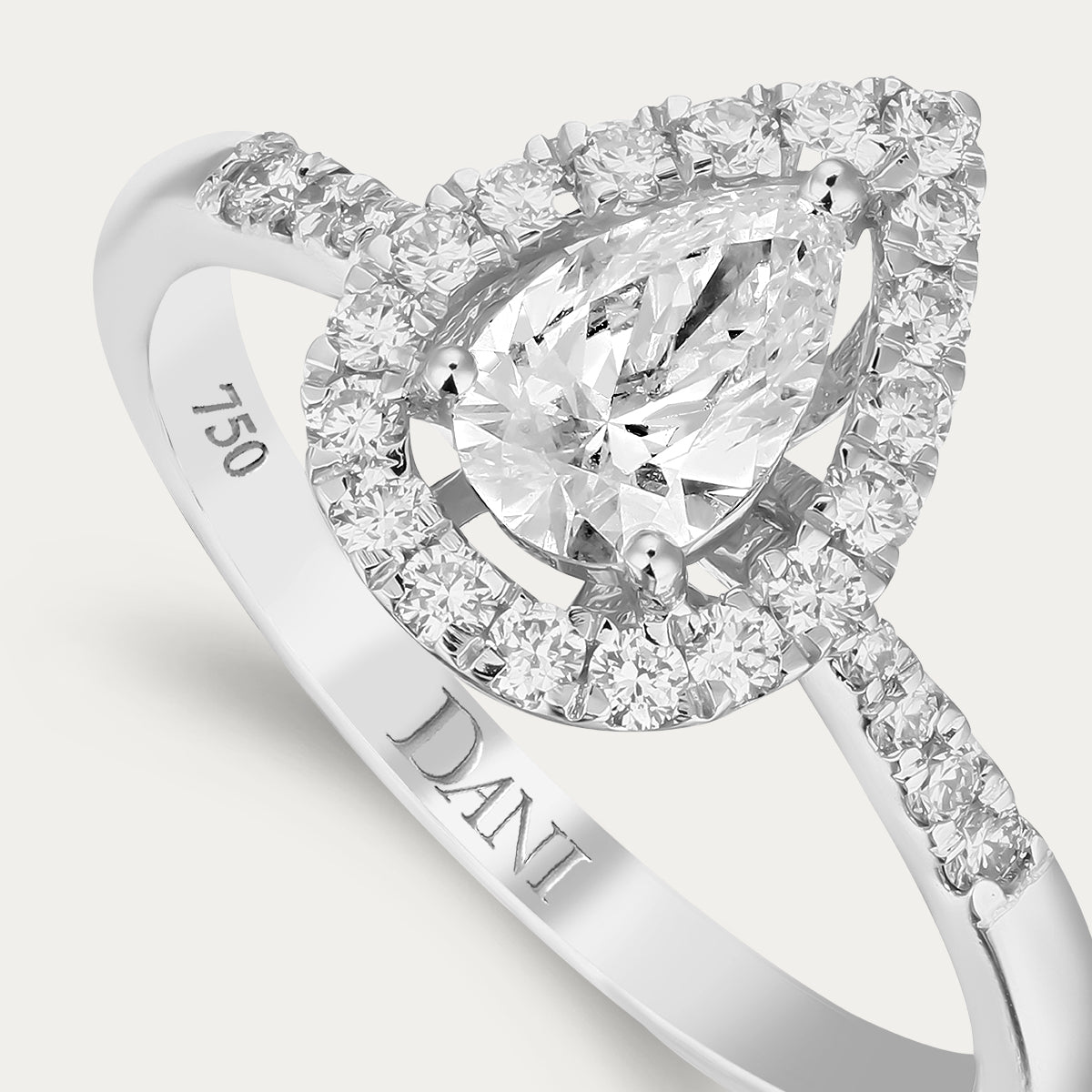 Style Grace Lab Grown Diamond Ring