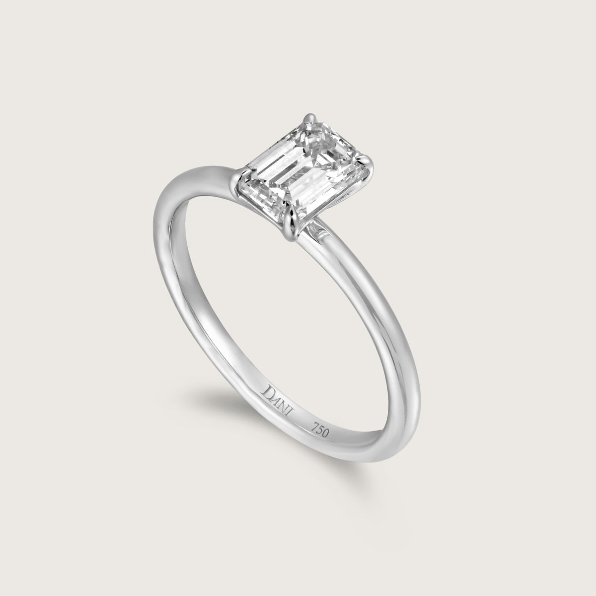 Luxe Emerald Lab Grown Diamond Ring