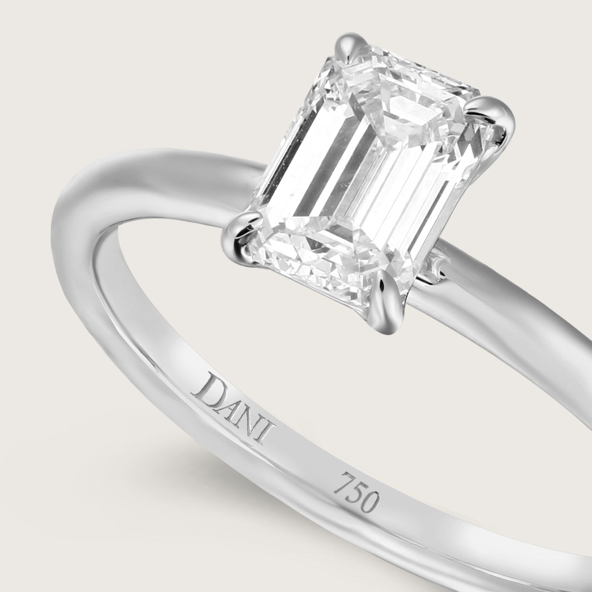 Luxe Emerald Lab Grown Diamond Ring