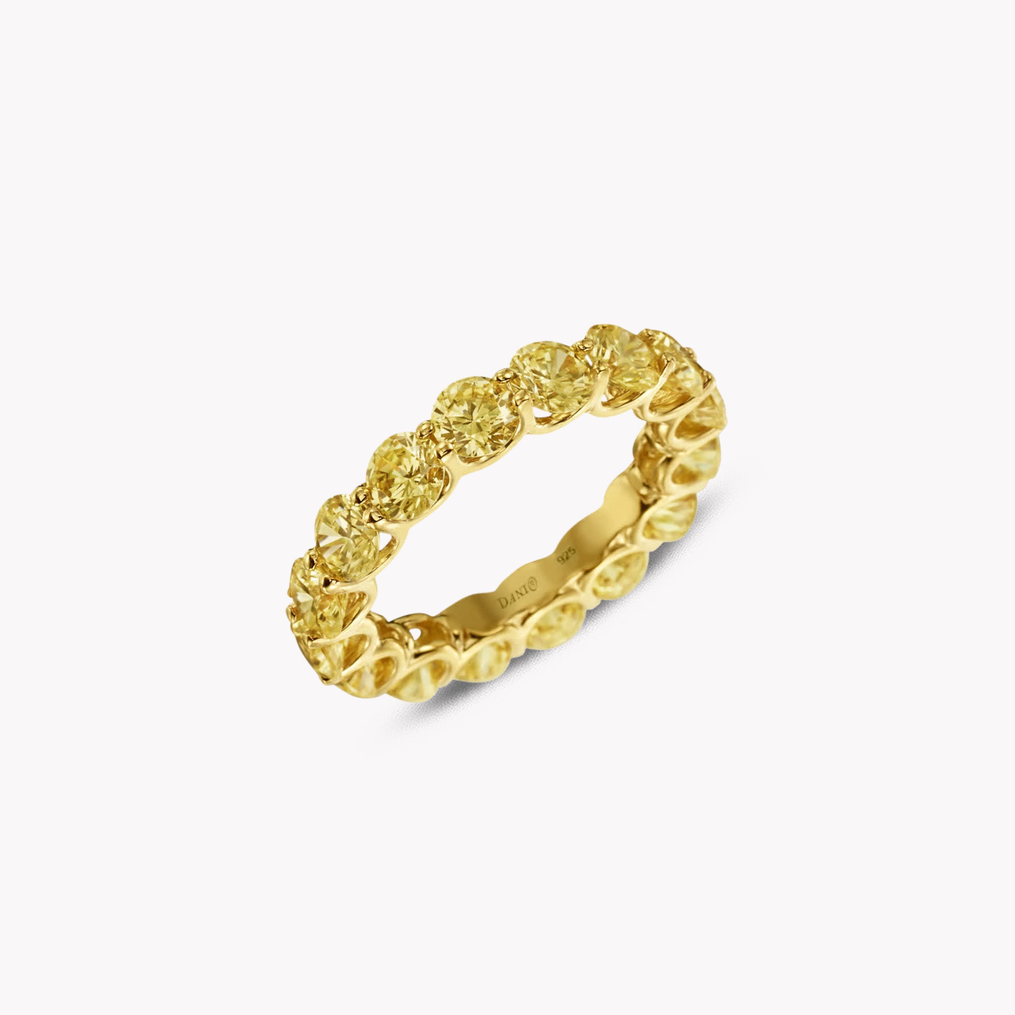 Uternity Band Ring