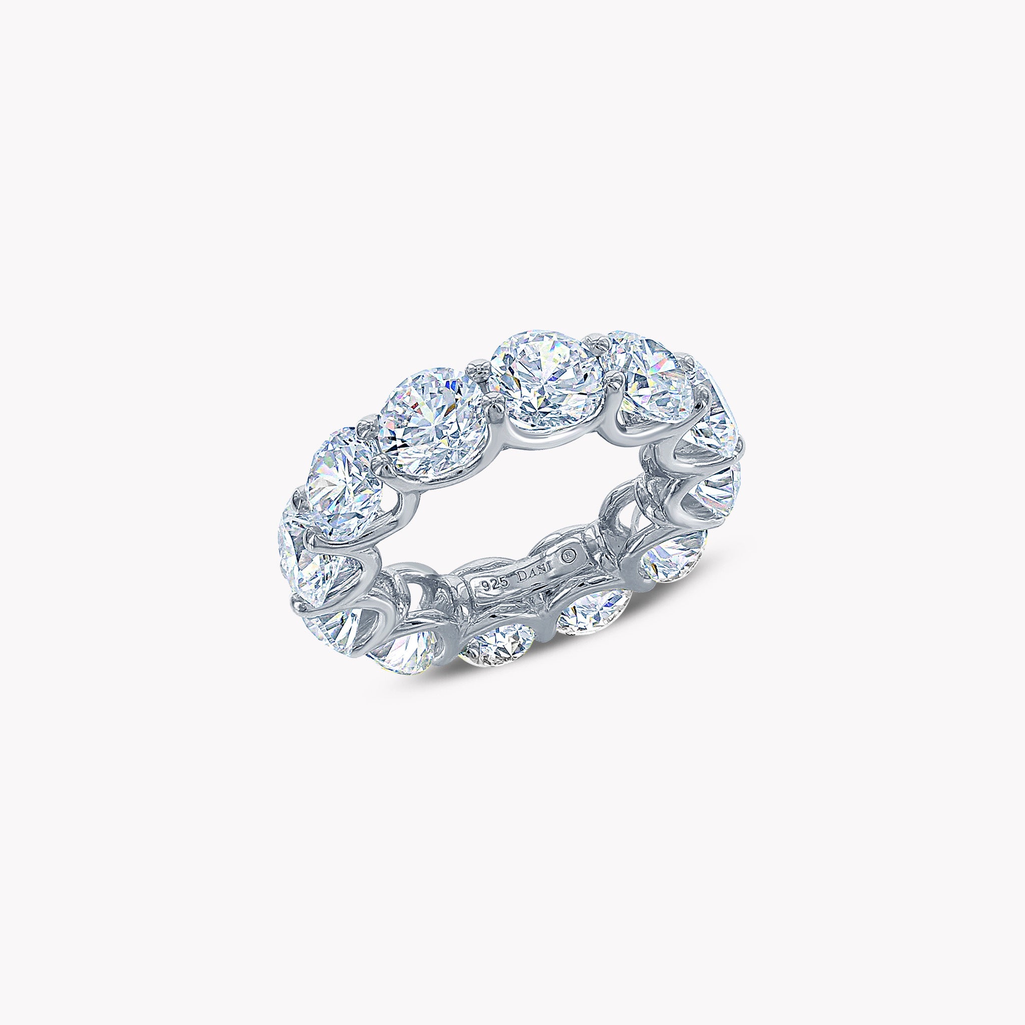 Uternity Band Ring