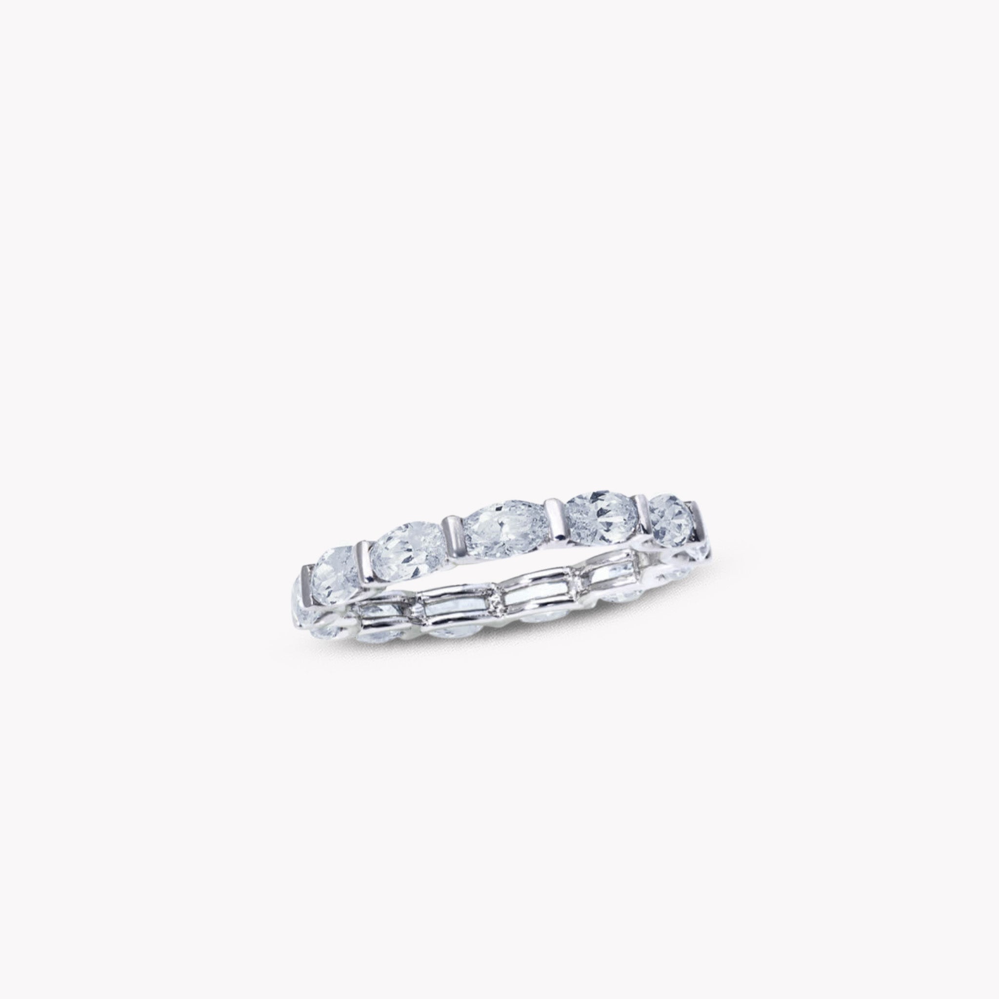 Uternity Band Ring