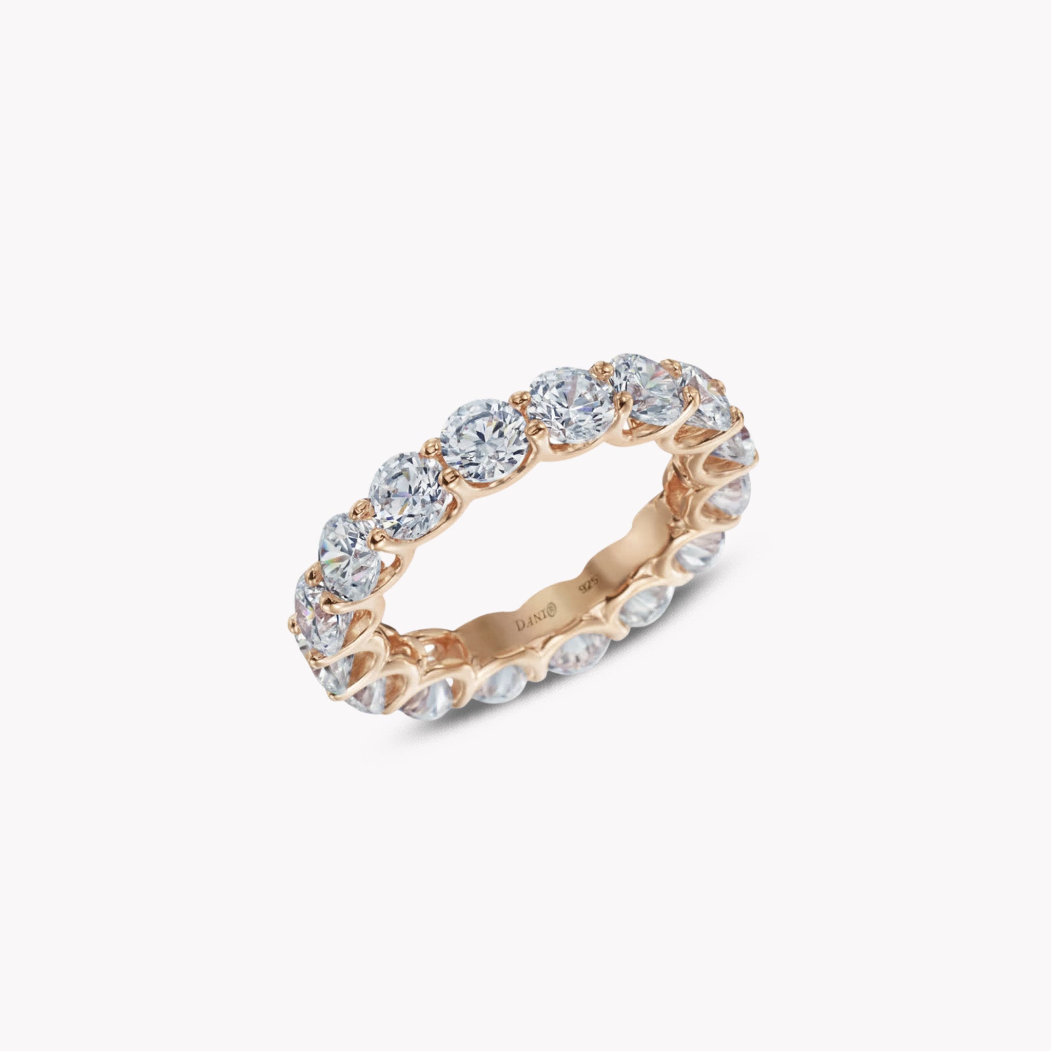 Uternity Band Ring