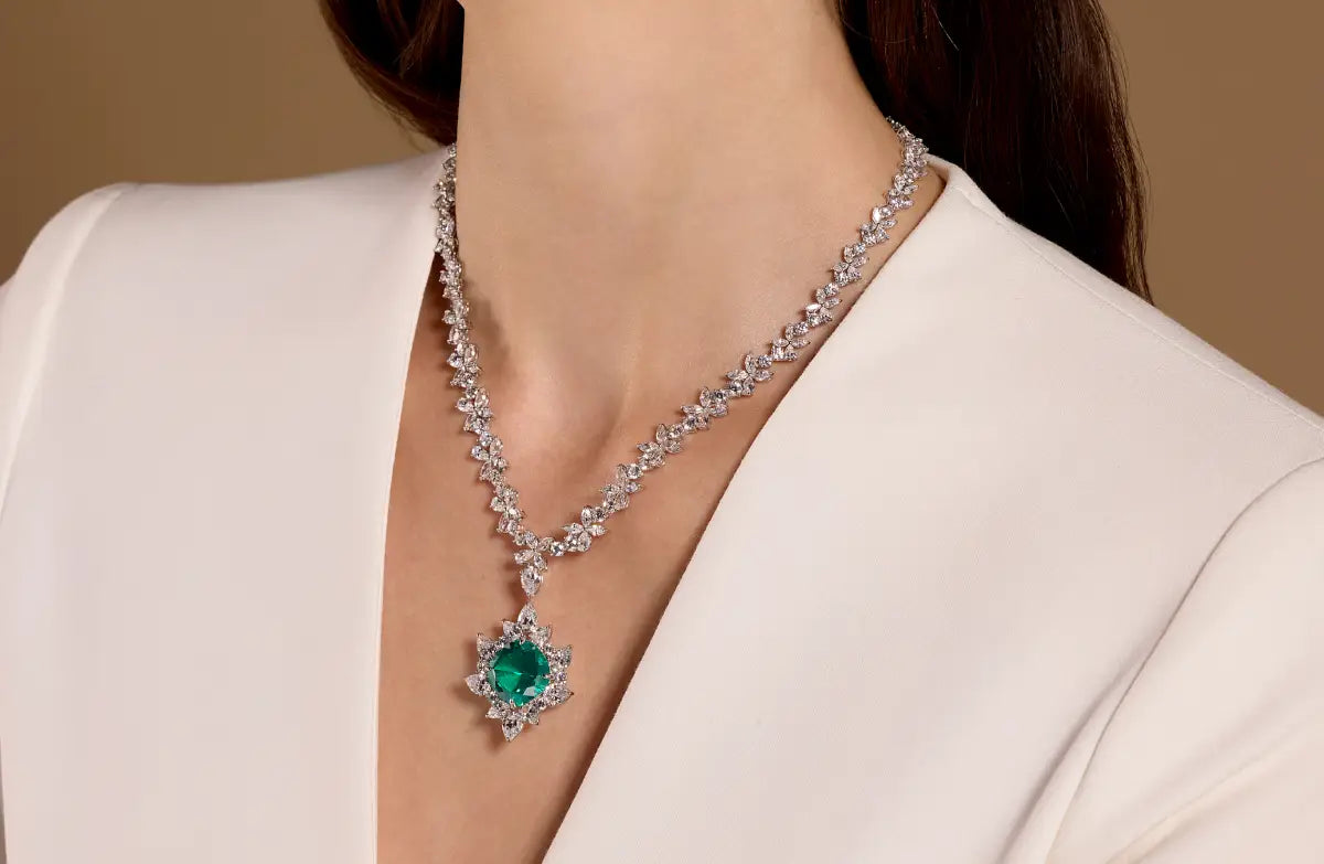 Shop Dani's Lab Grown Diamond Pendants | Dani by Daniel K Uae
