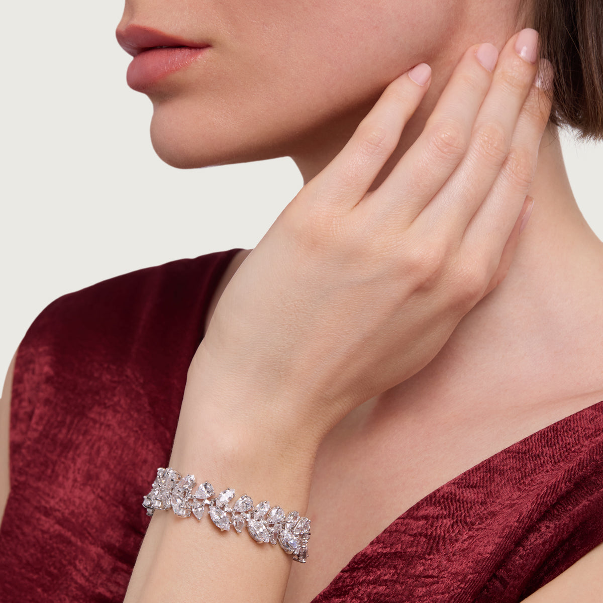 Sparkling Leaf Bracelet