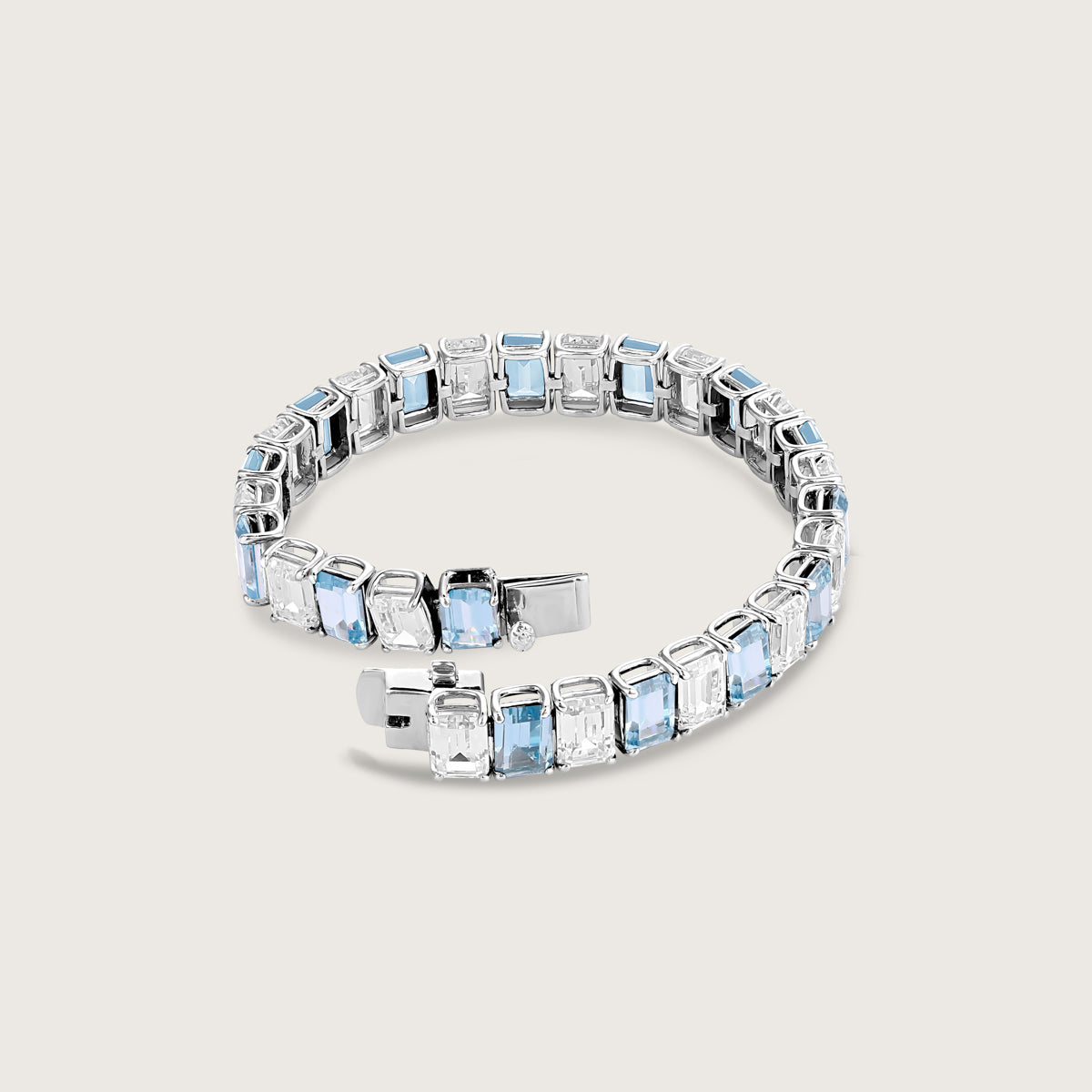 Light Sapphire Gem Bracelet