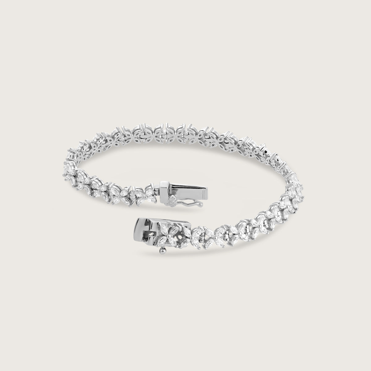 Floral Delicacy Diamond Bracelet