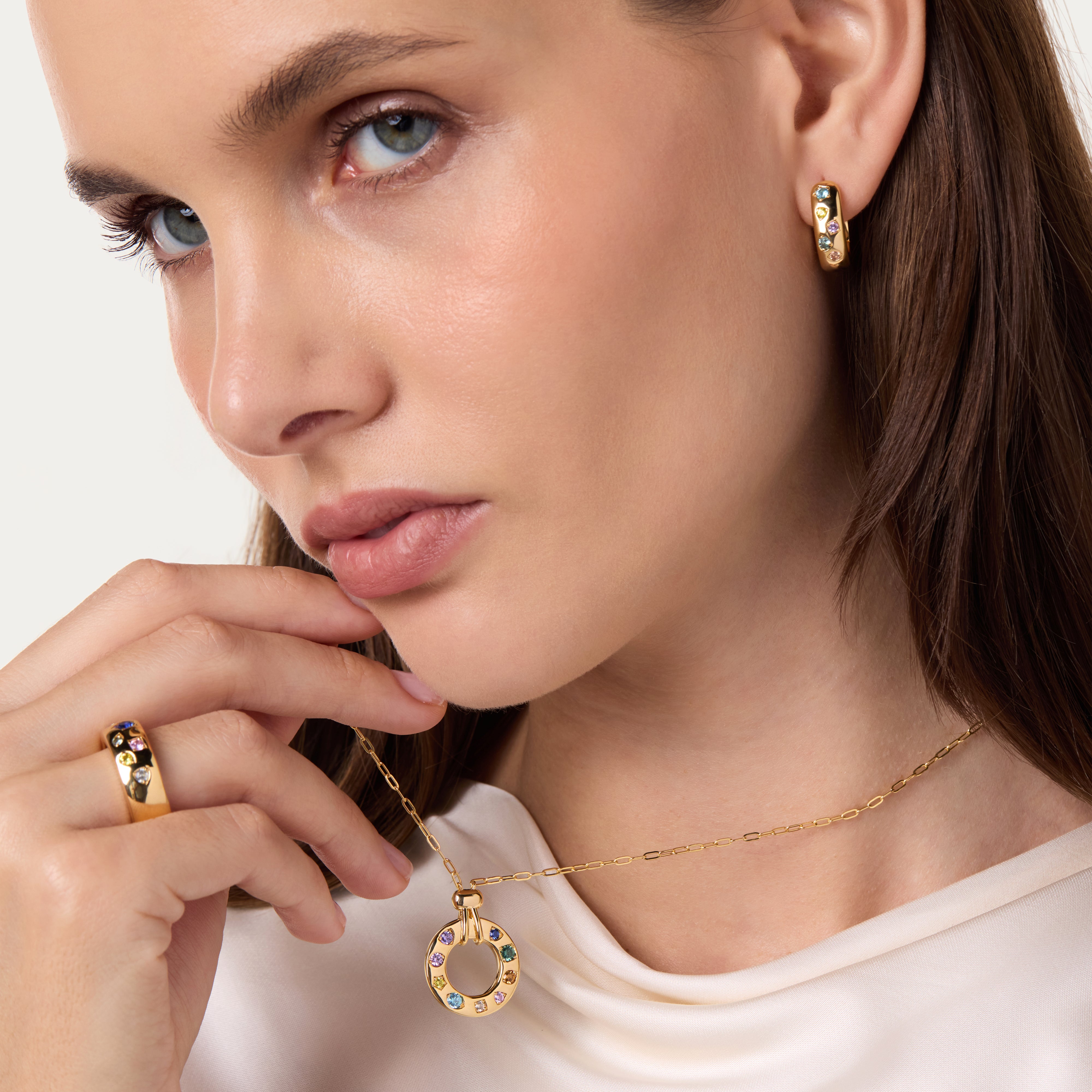 Lustre Spectrum Pendant Necklace