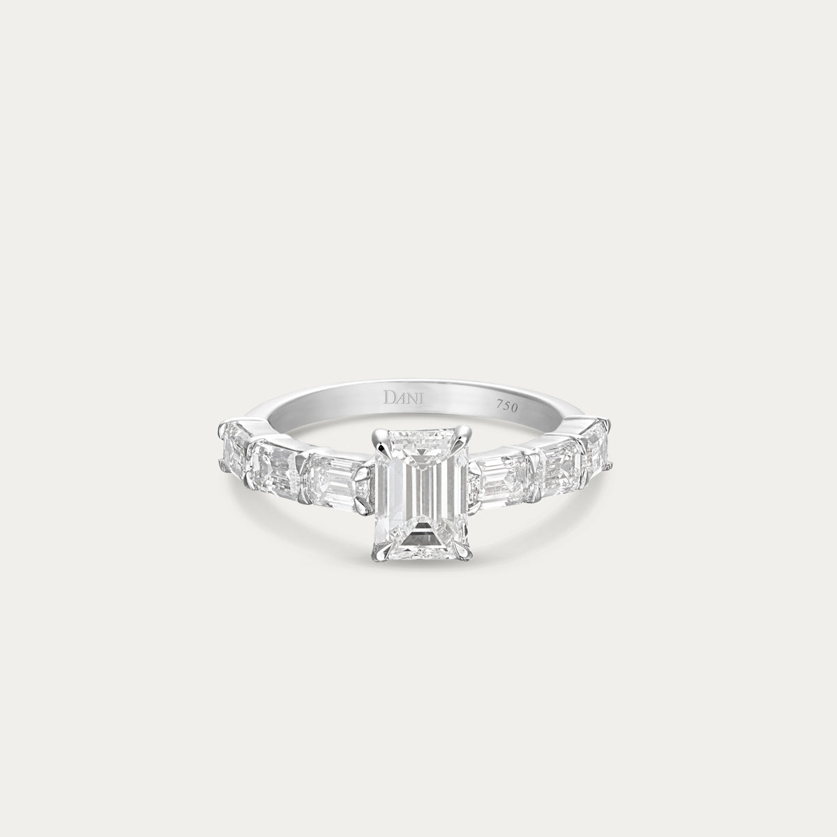 Classic Design Lab Grown Diamond Ring