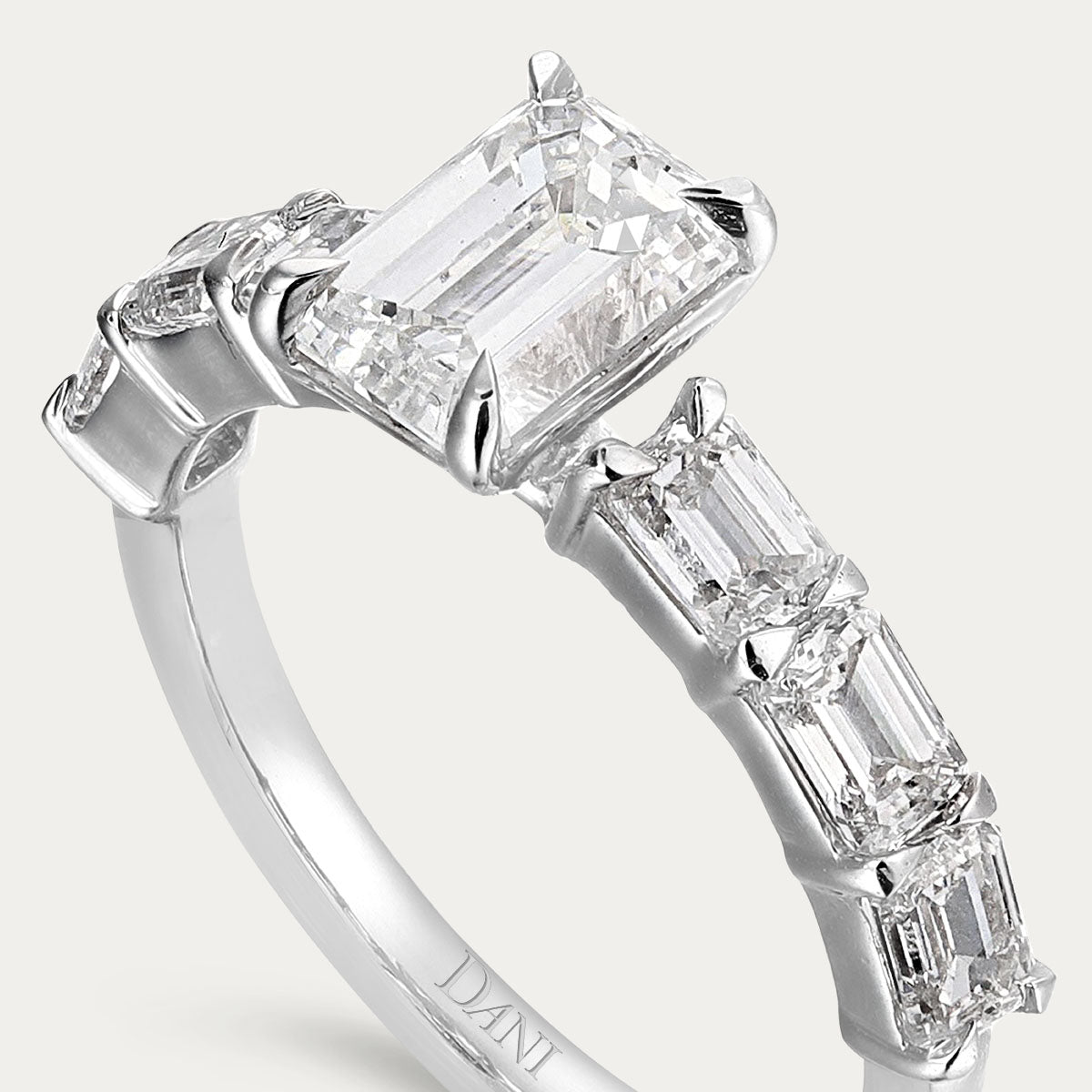 Classic Design Lab Grown Diamond Ring